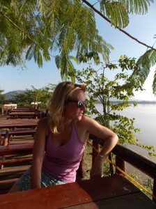 Pakse: aan de oevers van de Mekong / on the banks of the Mekong river