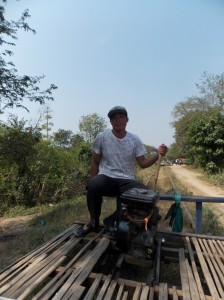 Battambang: bamboetrein / bamboo train