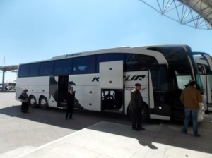 Turkse langeafstandsbus / Turkish long-distance bus